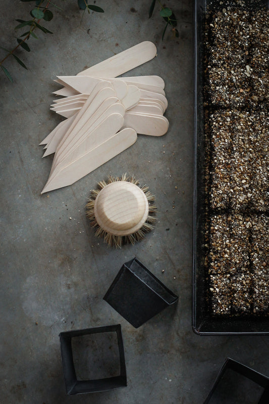 Planteskilte af naturtræ